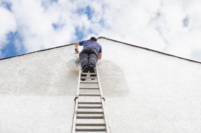 Peinture extérieure au Cergne — façades et ravalement